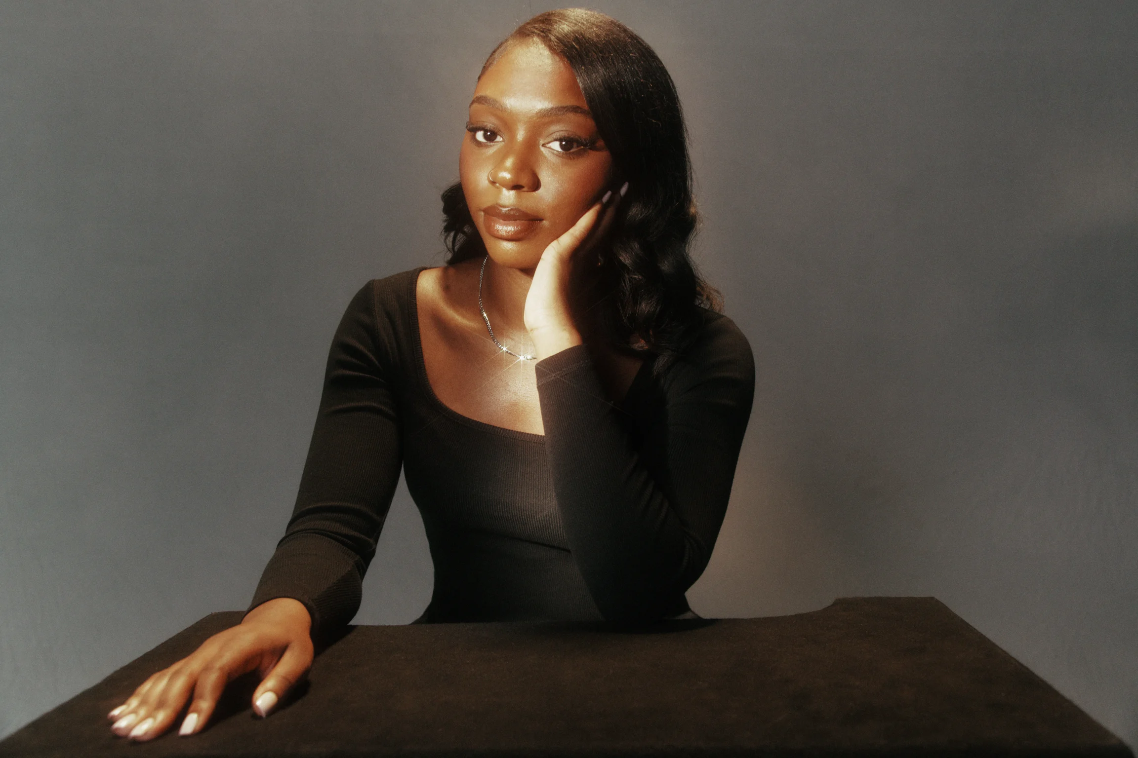 2404012 B-309V01 RGB