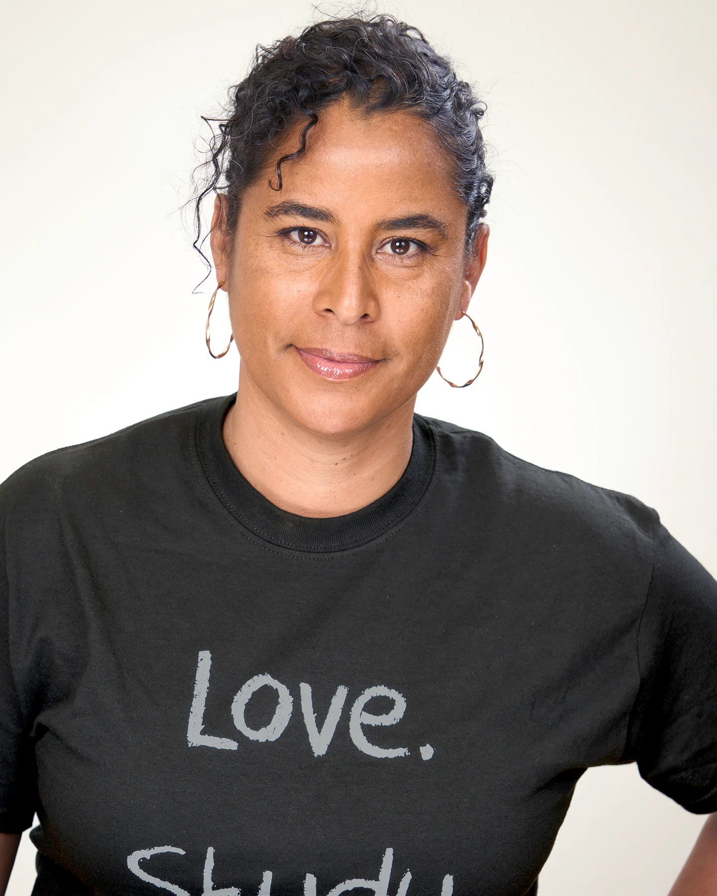 Headshot of Kelly Lytle Hernandez