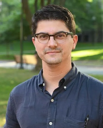Headshot of Dr. Paul Farber