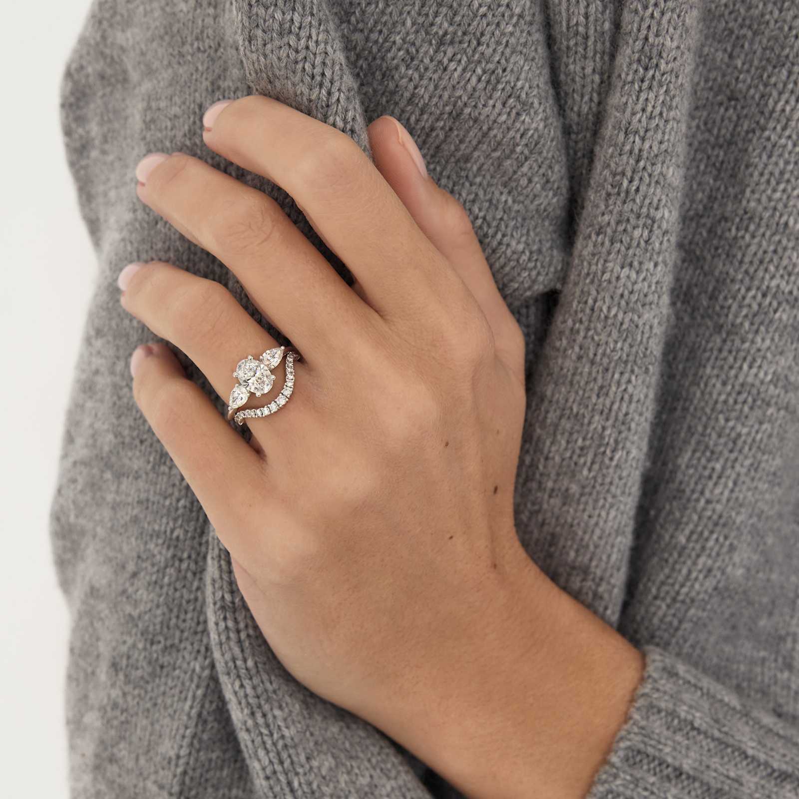 Bague Joan Ovale