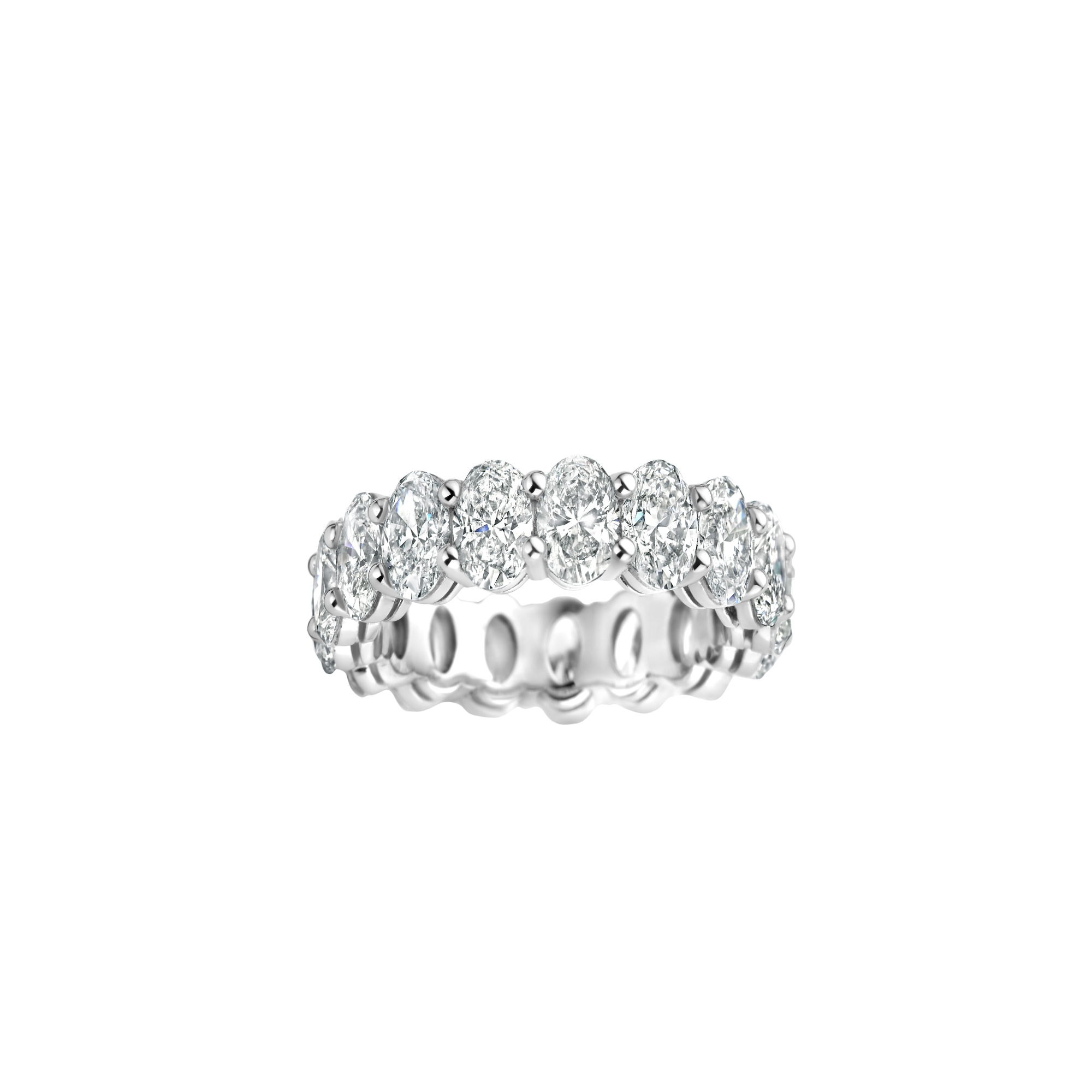 Oprah Eternity Engagement ring packshot - white gold
