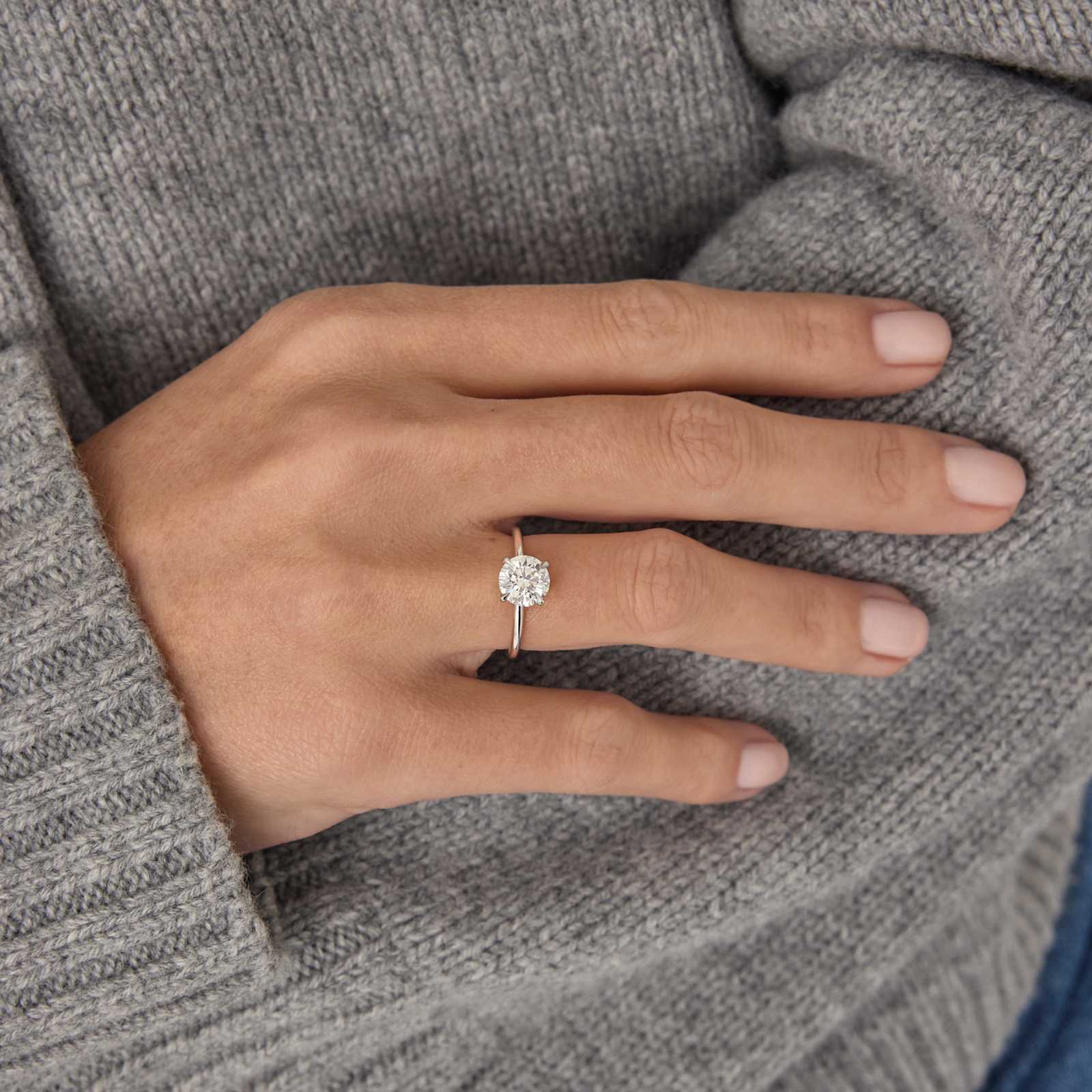 Eva Pear Ring