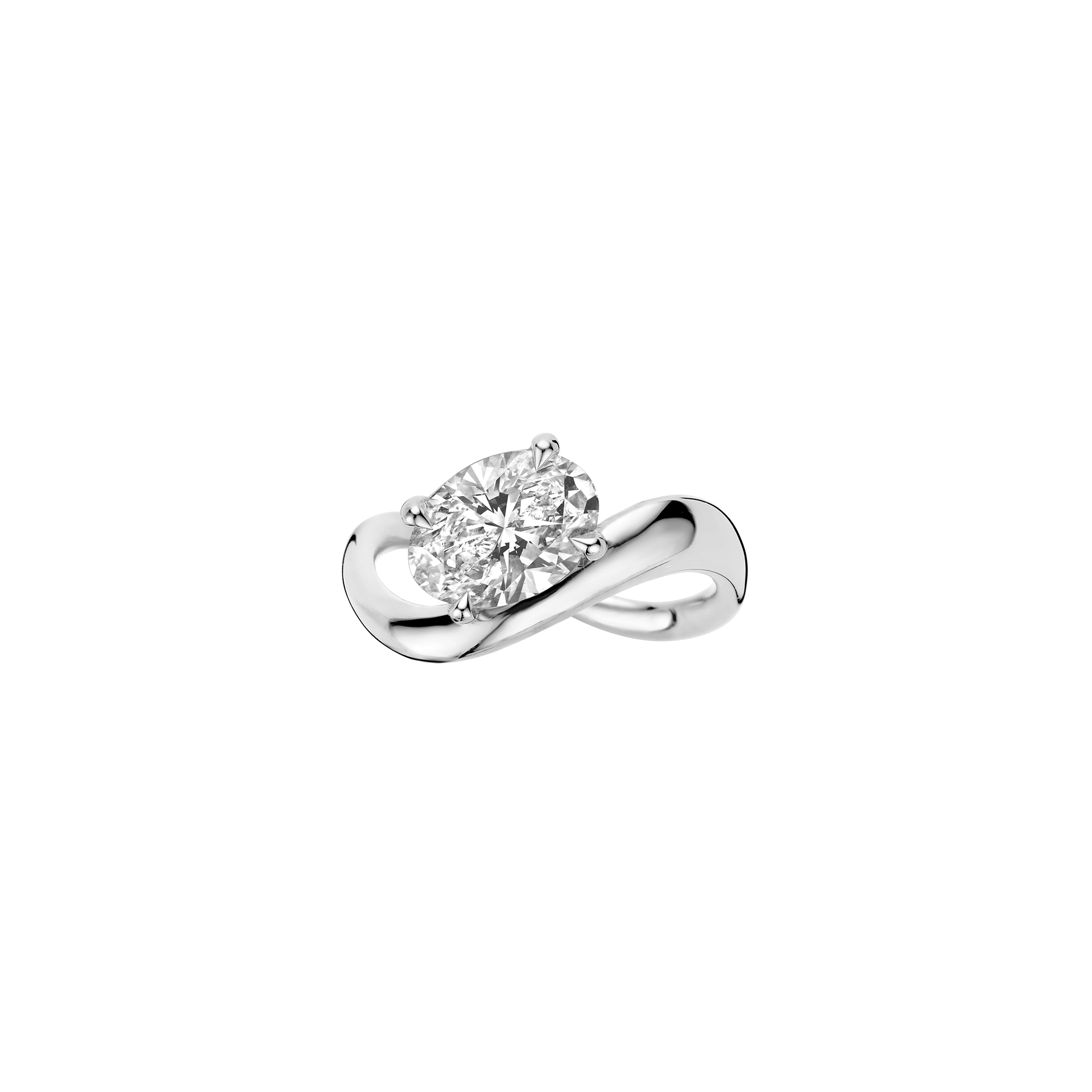 Jackie Oval Engagement ring packshot - platinum