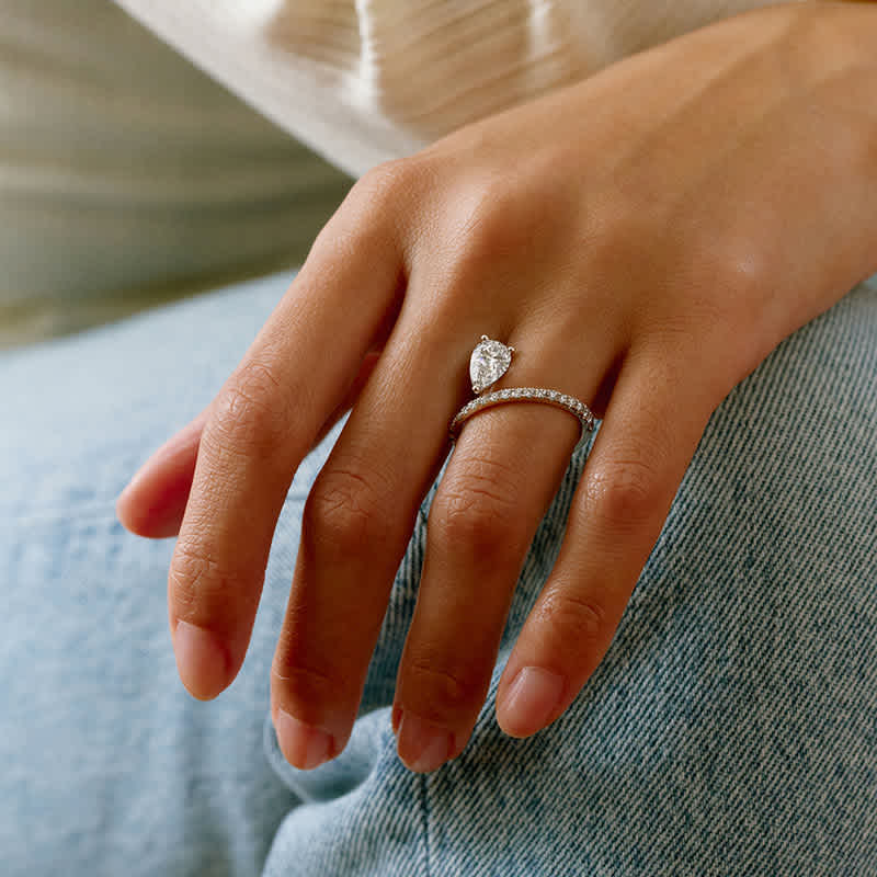 Expert Tips For Engagement Ring Shopping | Kimaï