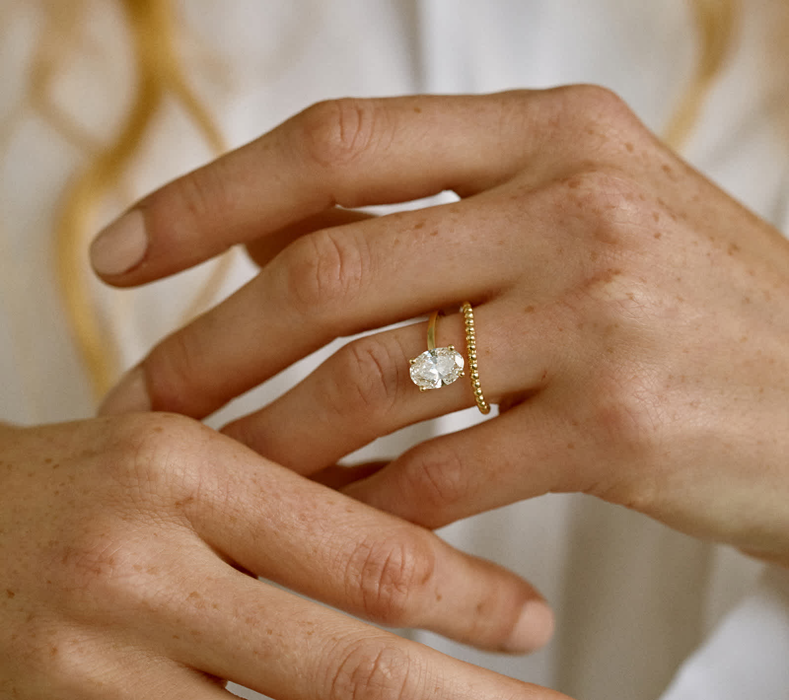 Billie Engagement Ring - Model
