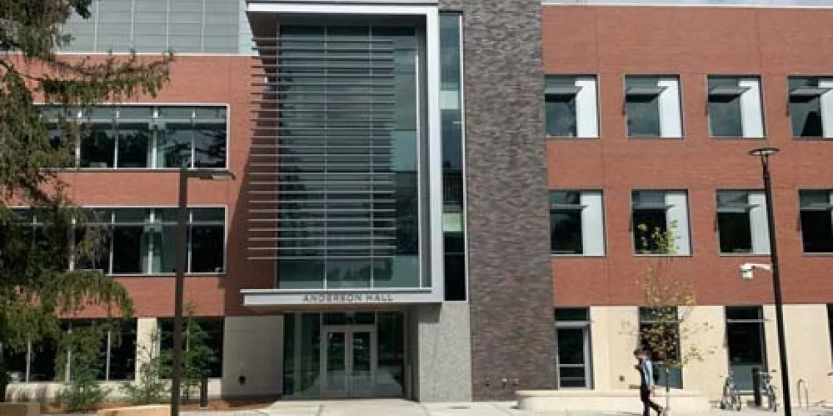 college anderson hall carleton-edu-lucas-demetriades-500
