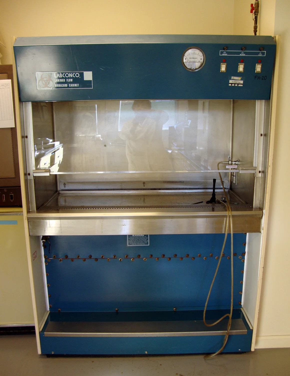 OldCabinet.jpg