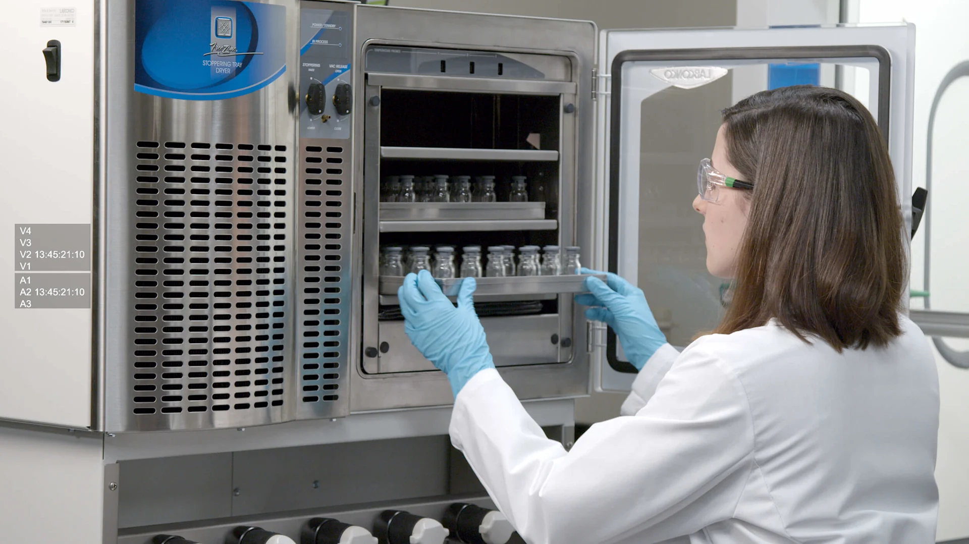 stopper_tray_freeze_drying_2022.jpg
