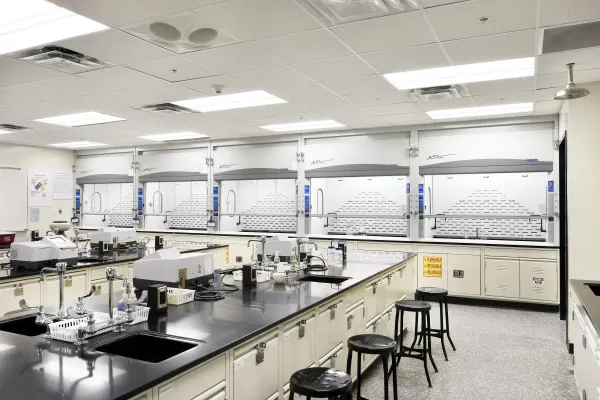 discoveryhalllab1b-2