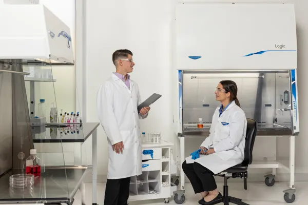 Unique features of Logic Class II Biosafety Cabinets