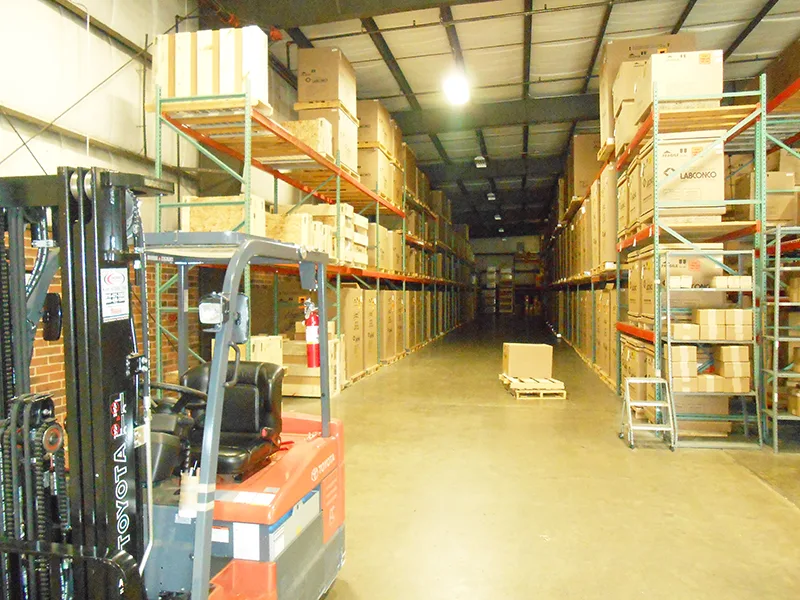 warehouse-25---800-color.jpg