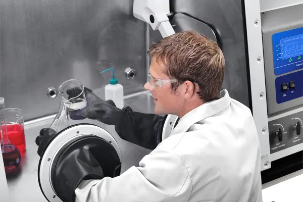 Navigating Glove Box Selection Image