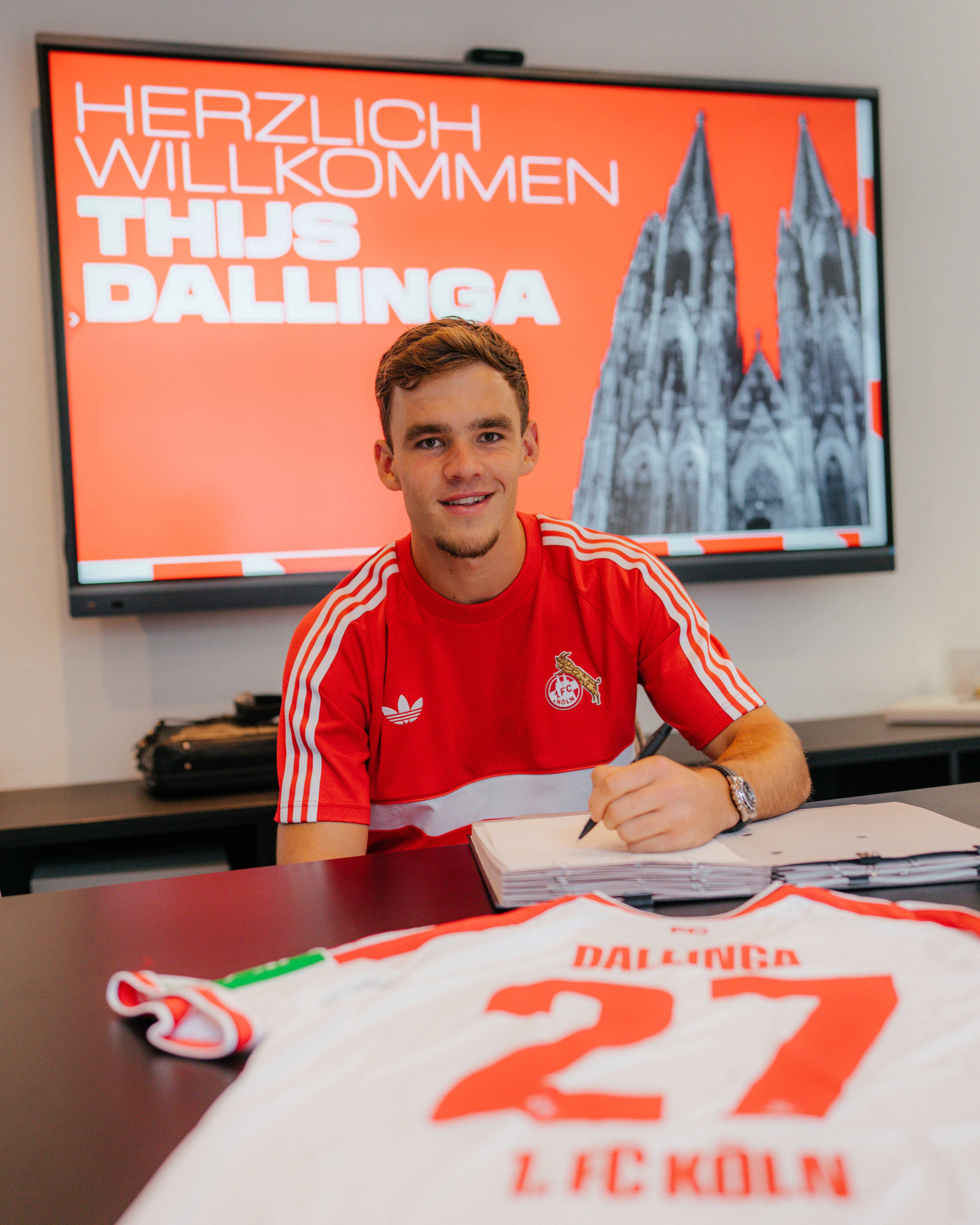 260817_Thijs-Dallinga-Transfer-1 Kopie.jpg