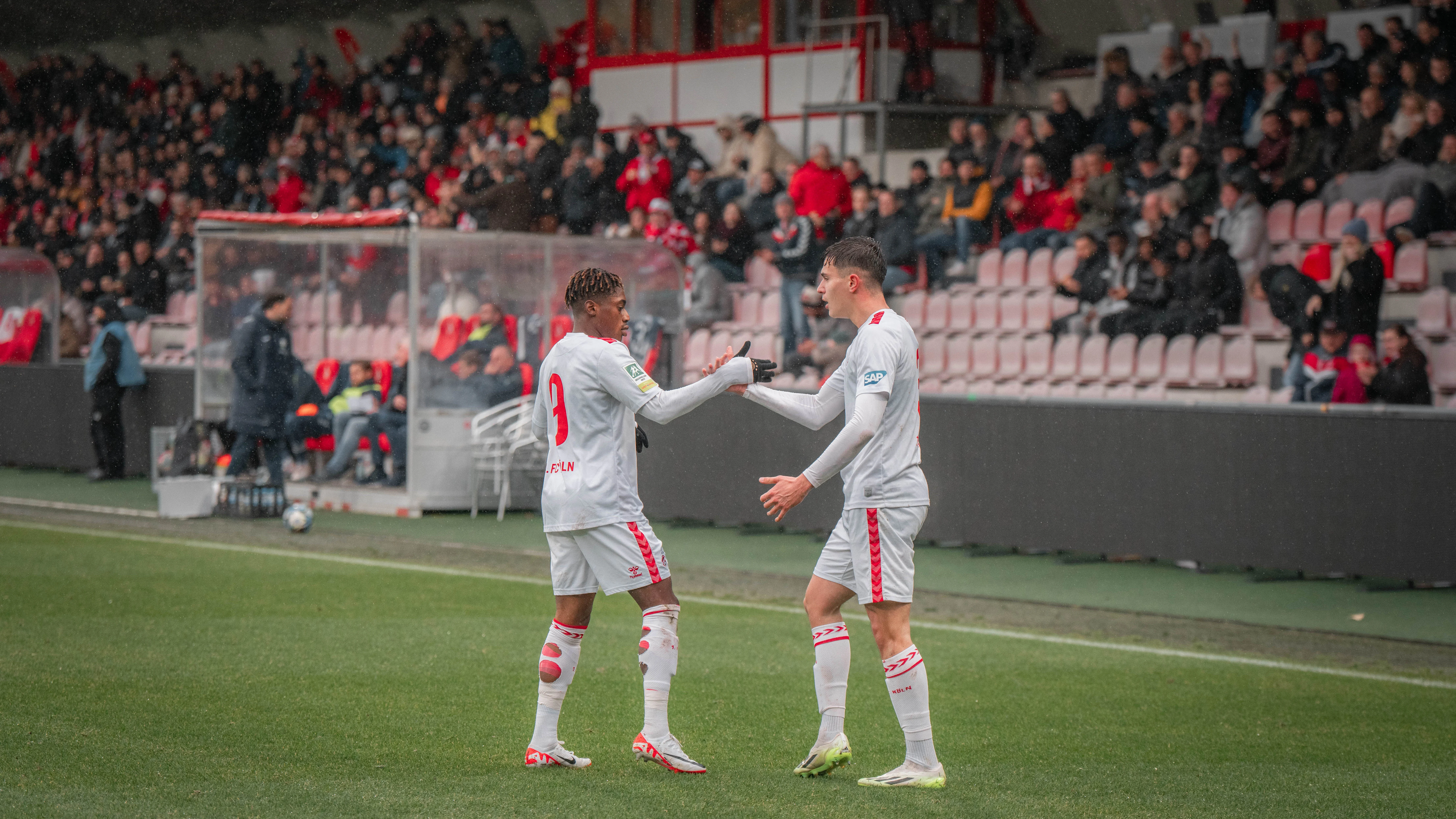 regionalliga_west_2023-24_-_md16_-_1__fc_koln_vs_fc_gutersloh_231118_u21_koefcg-71_jpg_0.jpg