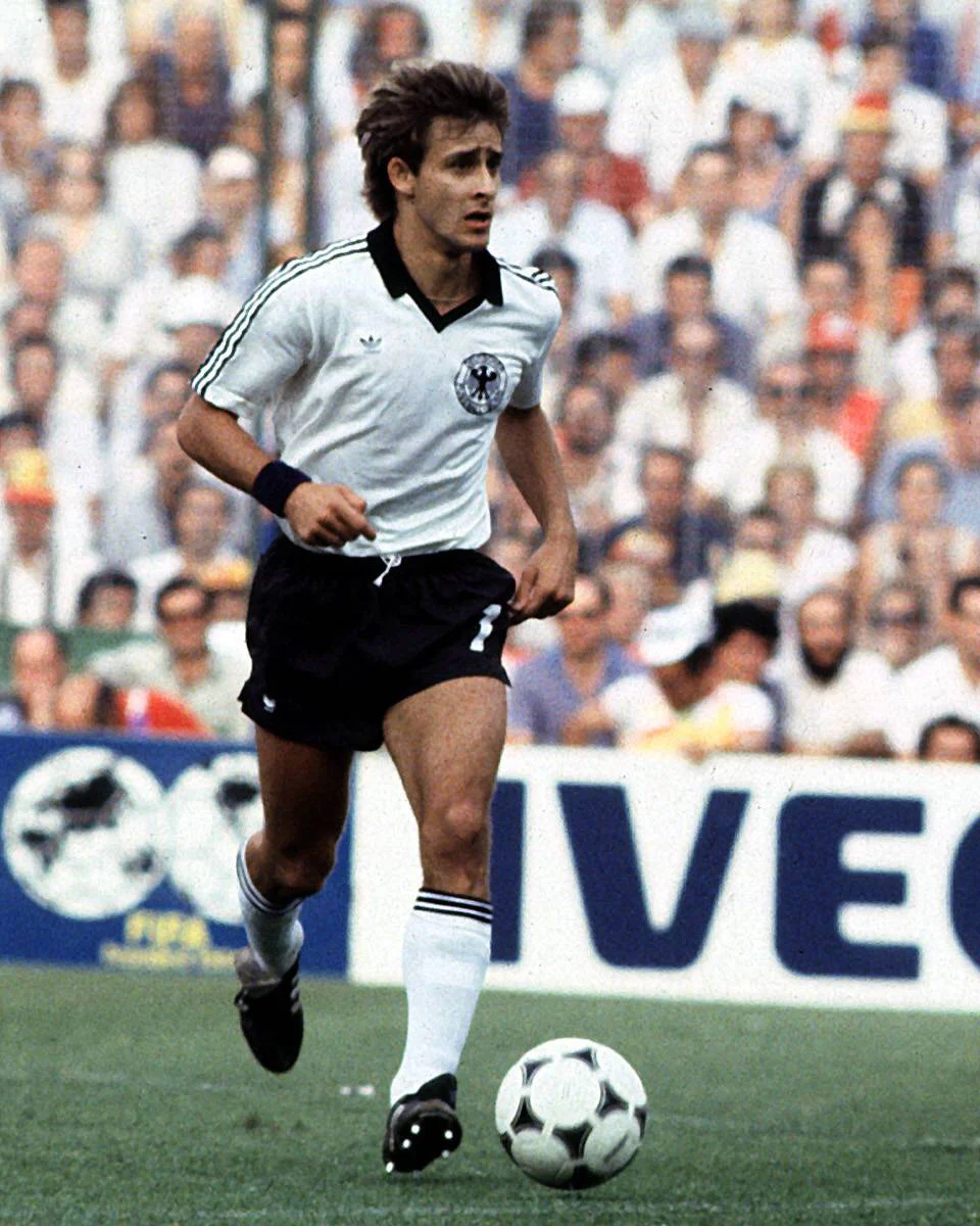 Littbarski_1982.jpg