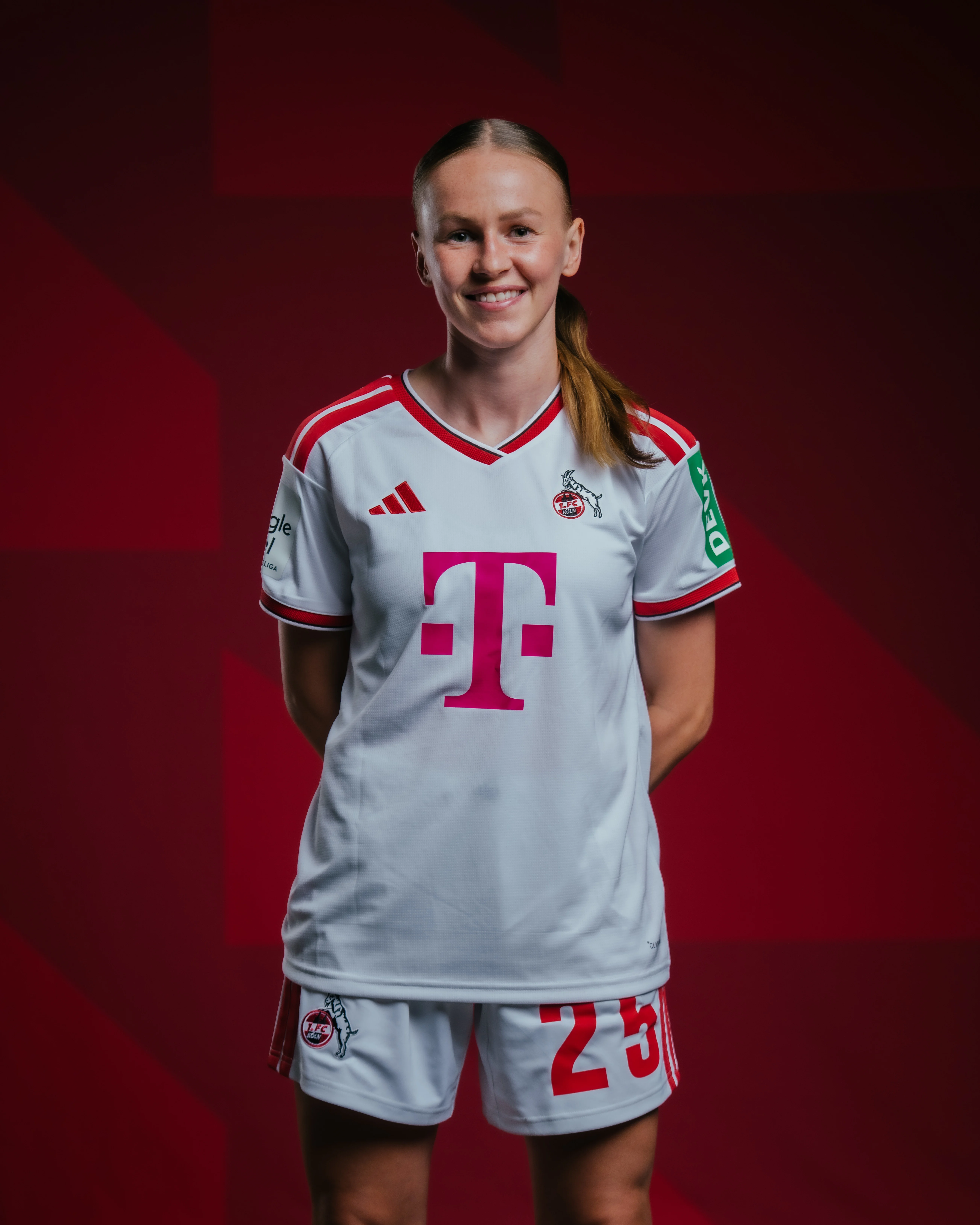 260710 FC FRAUEN Portrait Fotos-87