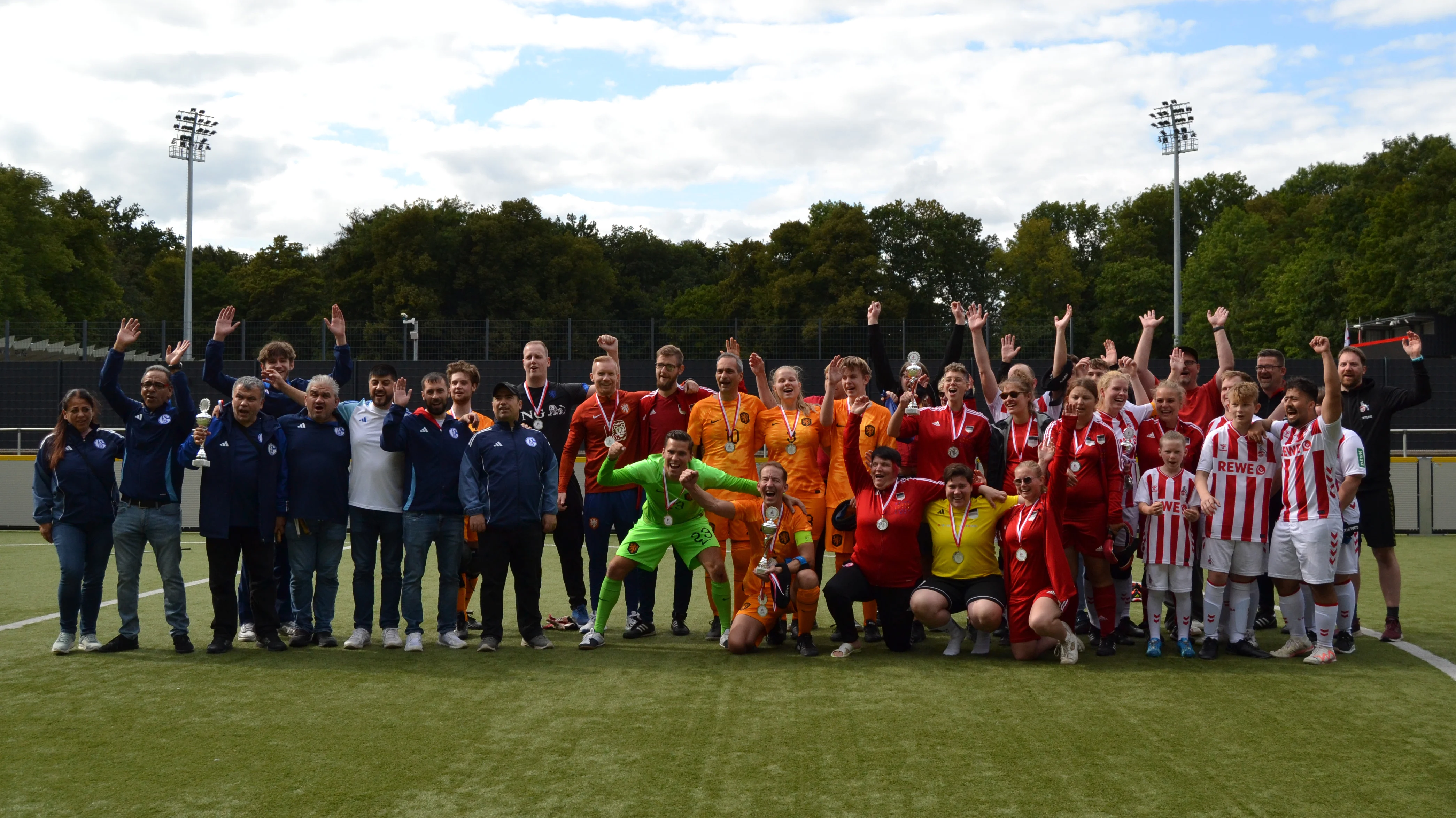 Blindenfußball_3.jpg