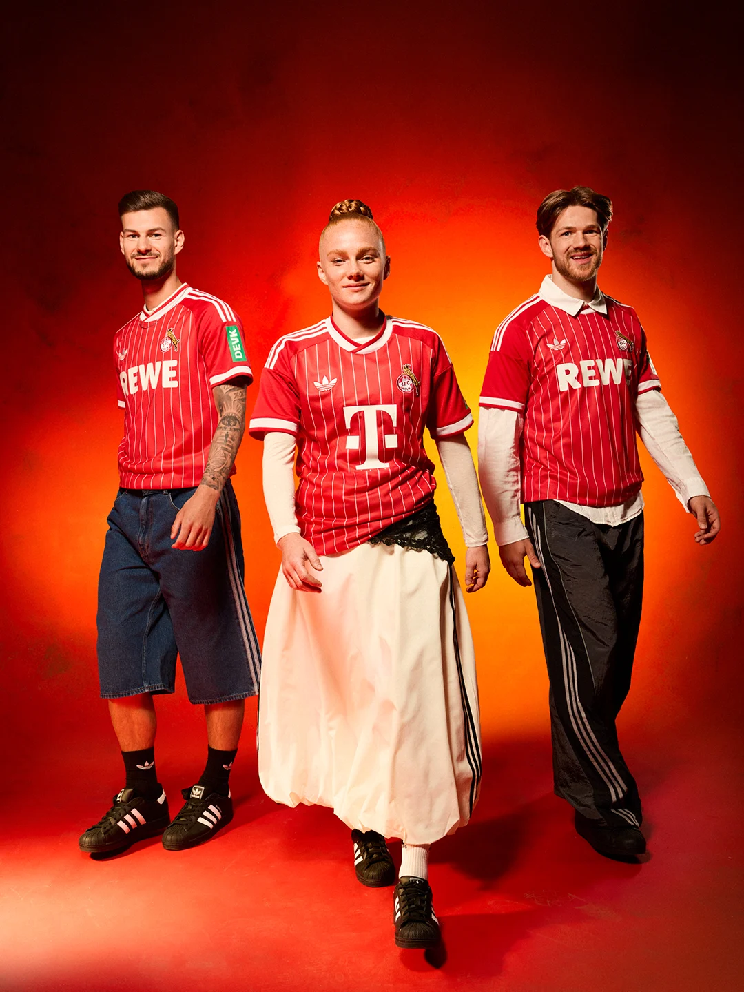 Adidas: Auswärtstrikot 2026/27 Gruppe
