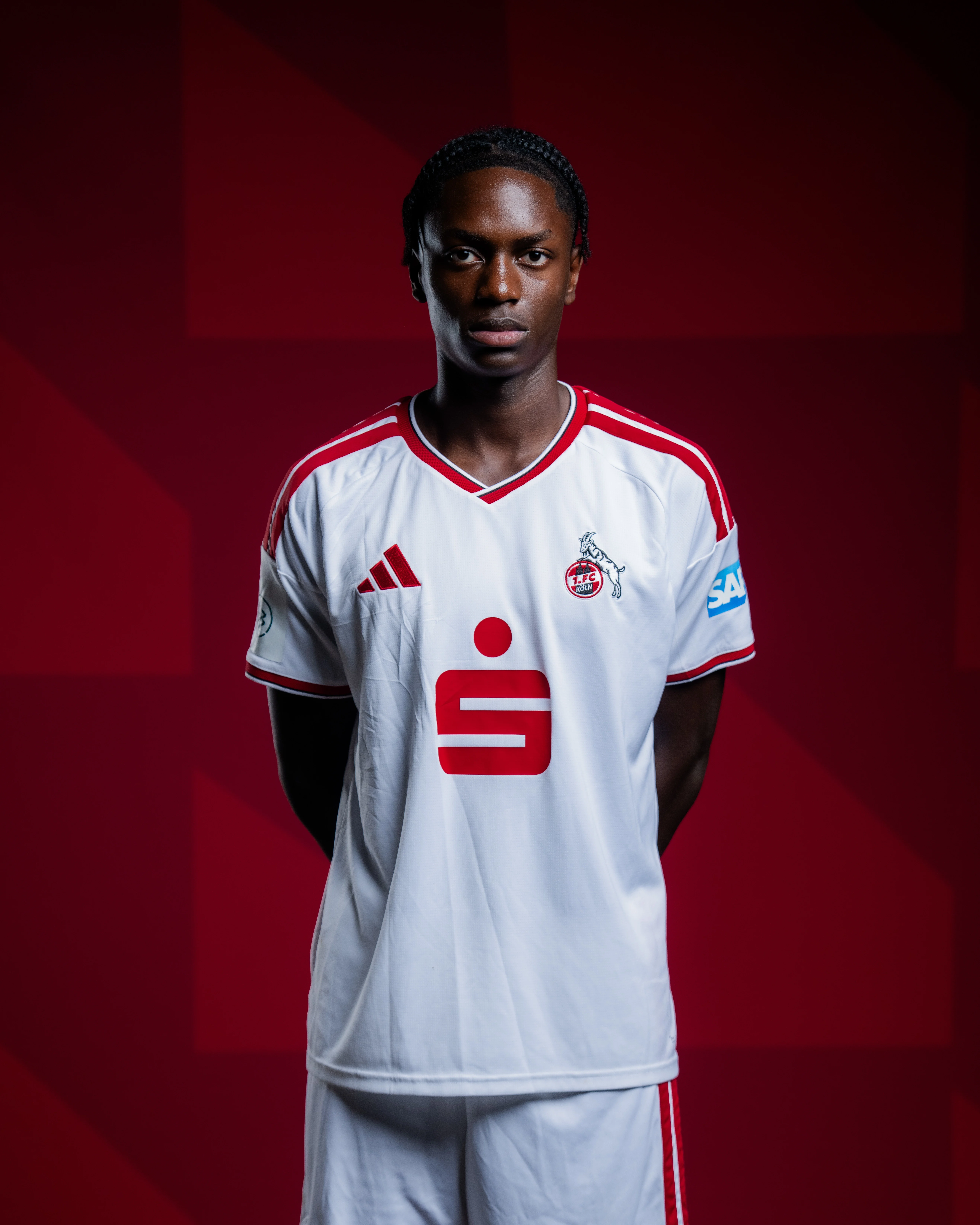 26/27 Brian Adoga