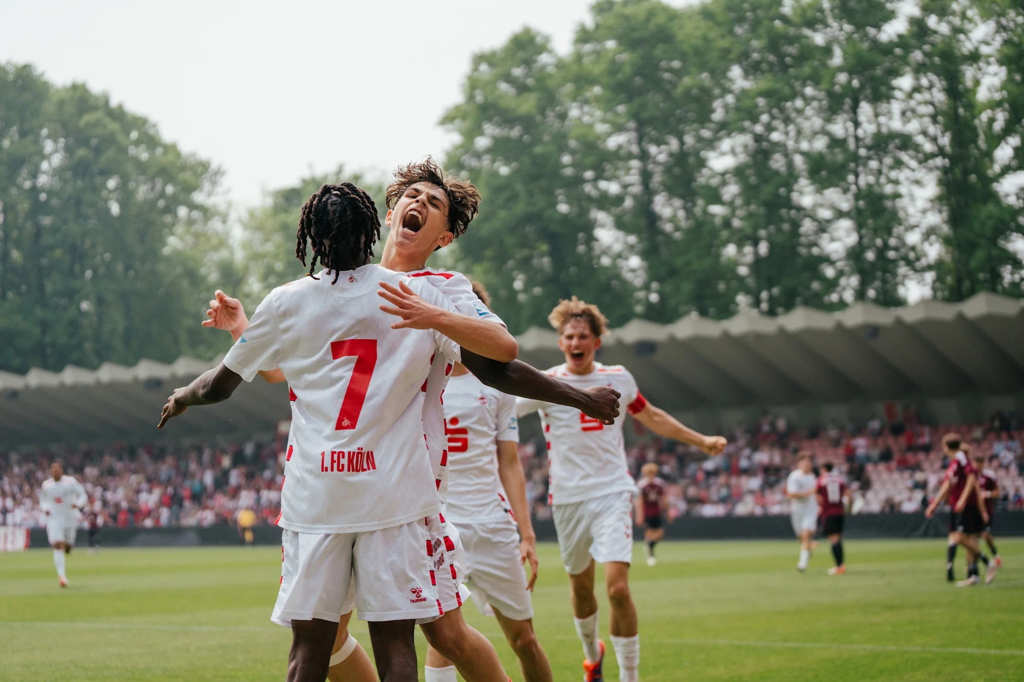 250503_-_dfb-nachwuchsliga_-_b-junioren_-_achtelfinale_-_1__fc_koln_u17_vs__1__fc_nurnberg_250503_koefcn-af-120.jpg