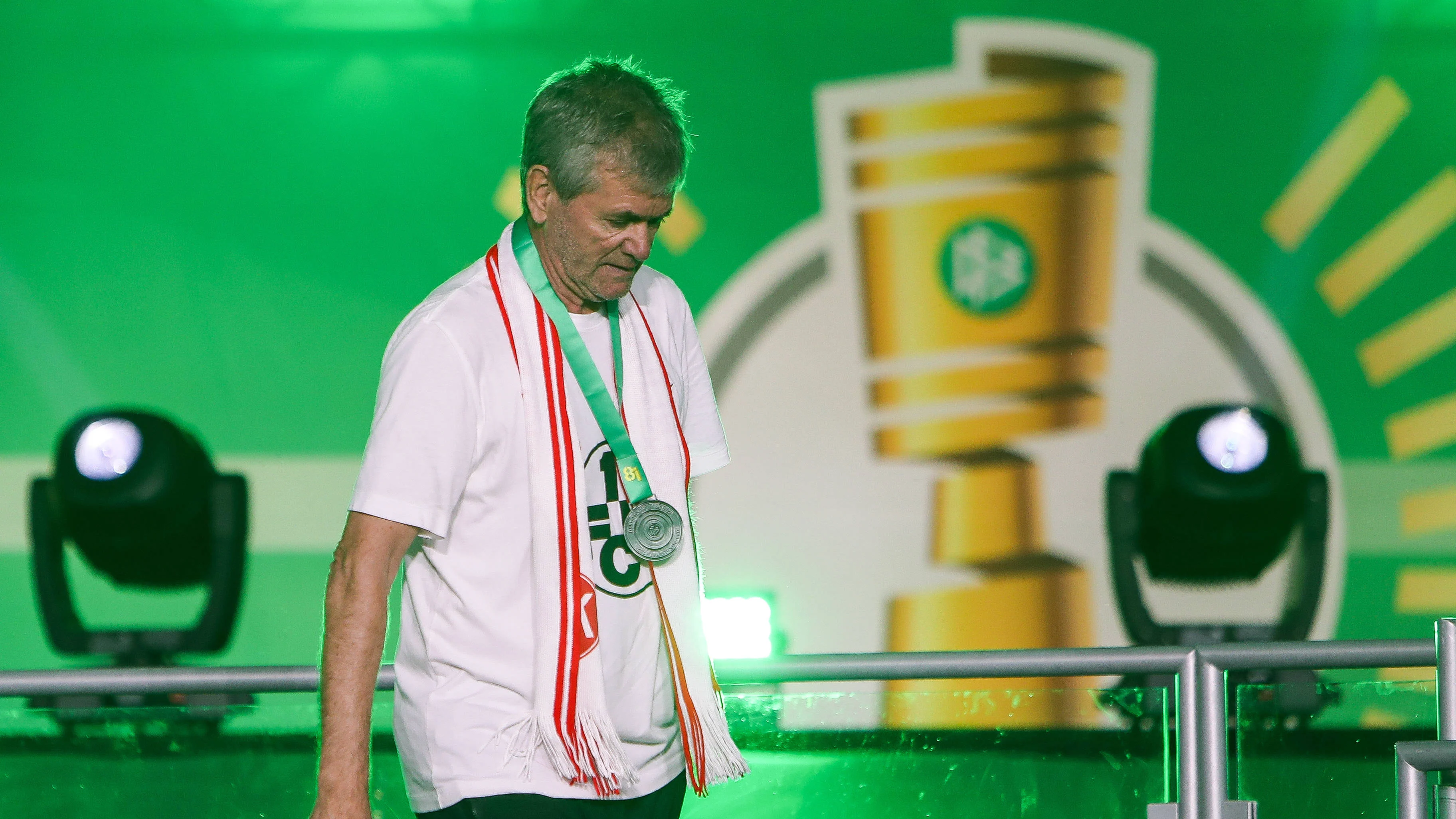 20250515_Funkel3_Pokal.jpg