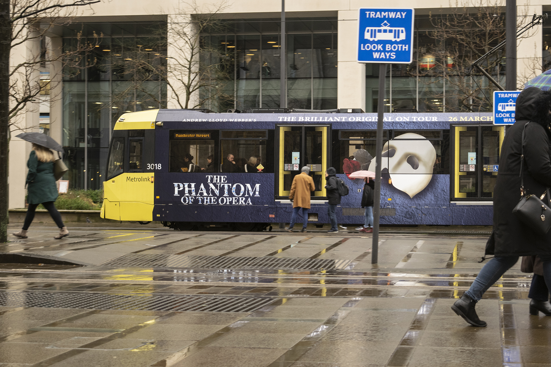 Phantom tram wrap jan2020 (1)