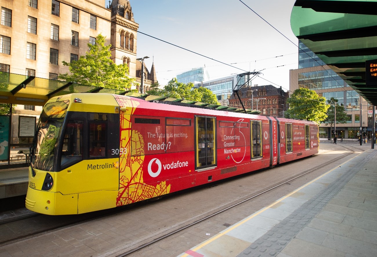 Vodafone tram wrap june2018 (2)
