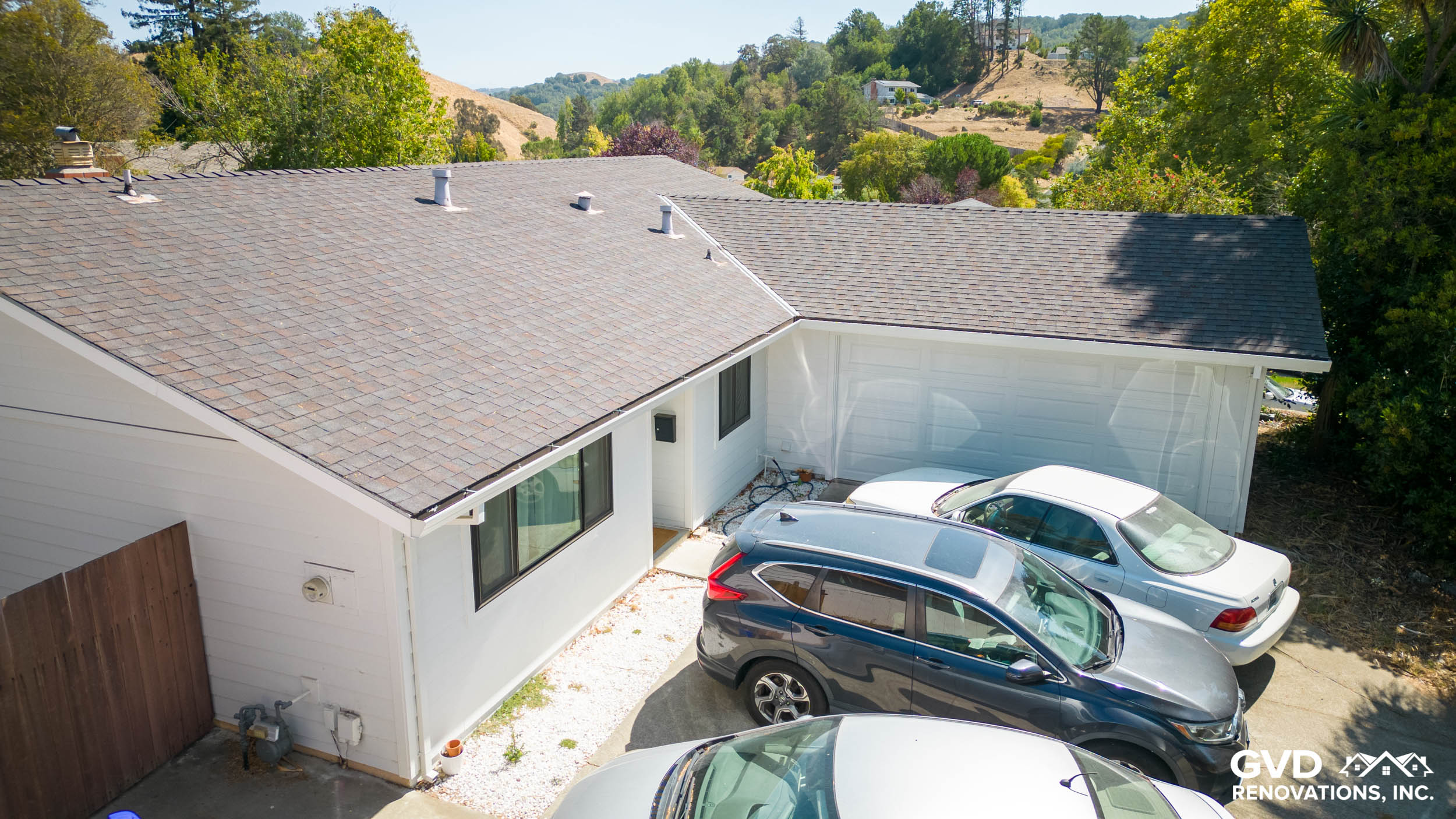 James Hardie Siding Makeover & Window Replacement