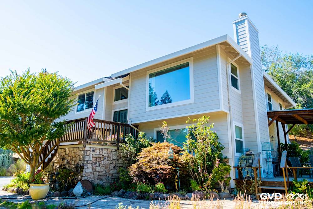 James Hardie Siding and Window Upgrade