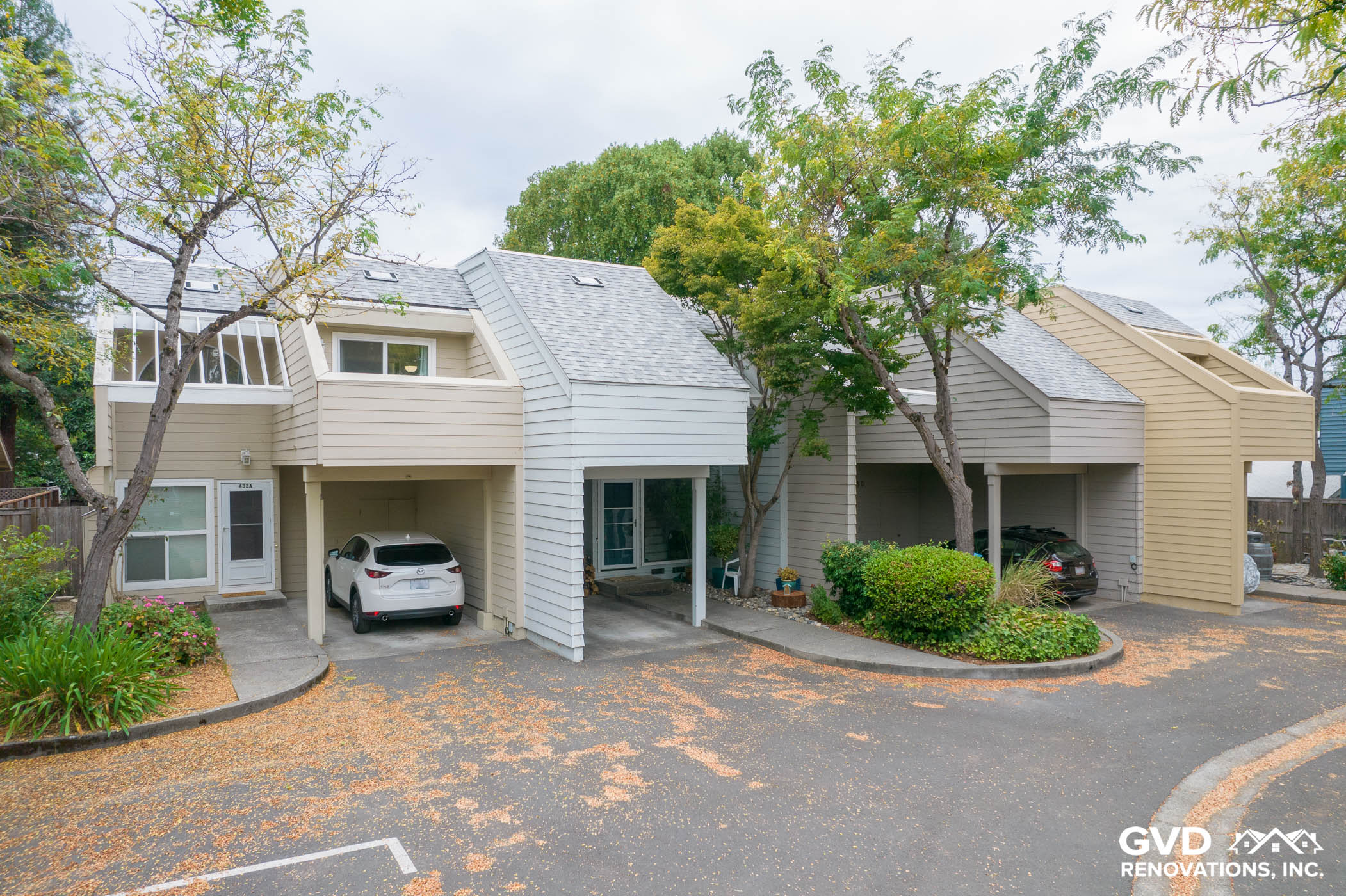 Four-Unit James Hardie Siding Transformation