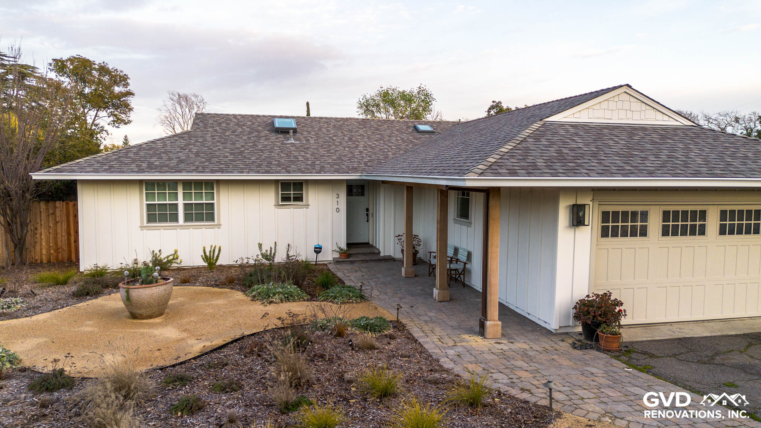 Jameson HardiePanel Vertical Facade