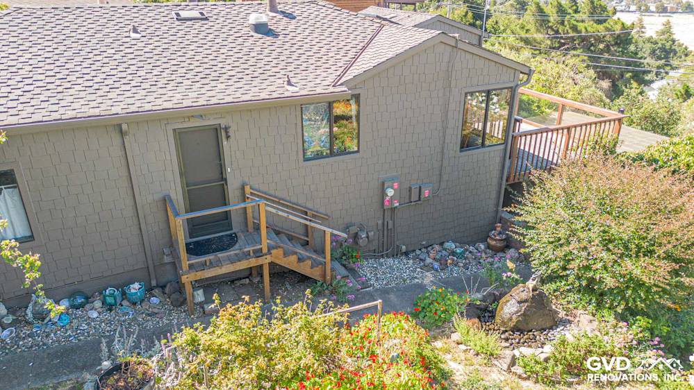 Hardie Shake and Shingle Siding Transformation