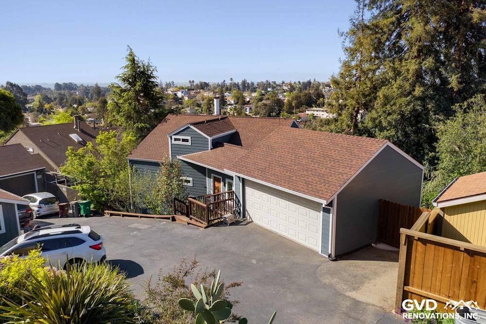HardiePlank Lap Siding Upgrade & Window Replacement