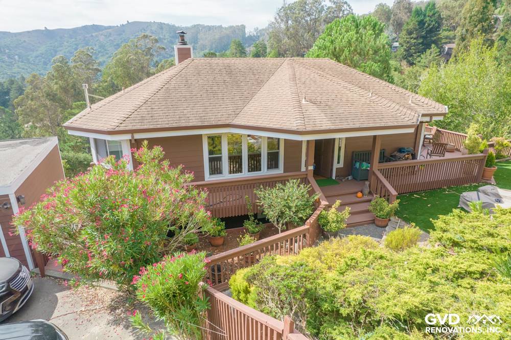 Hardie Siding Makeover & Catalina Window Upgrade