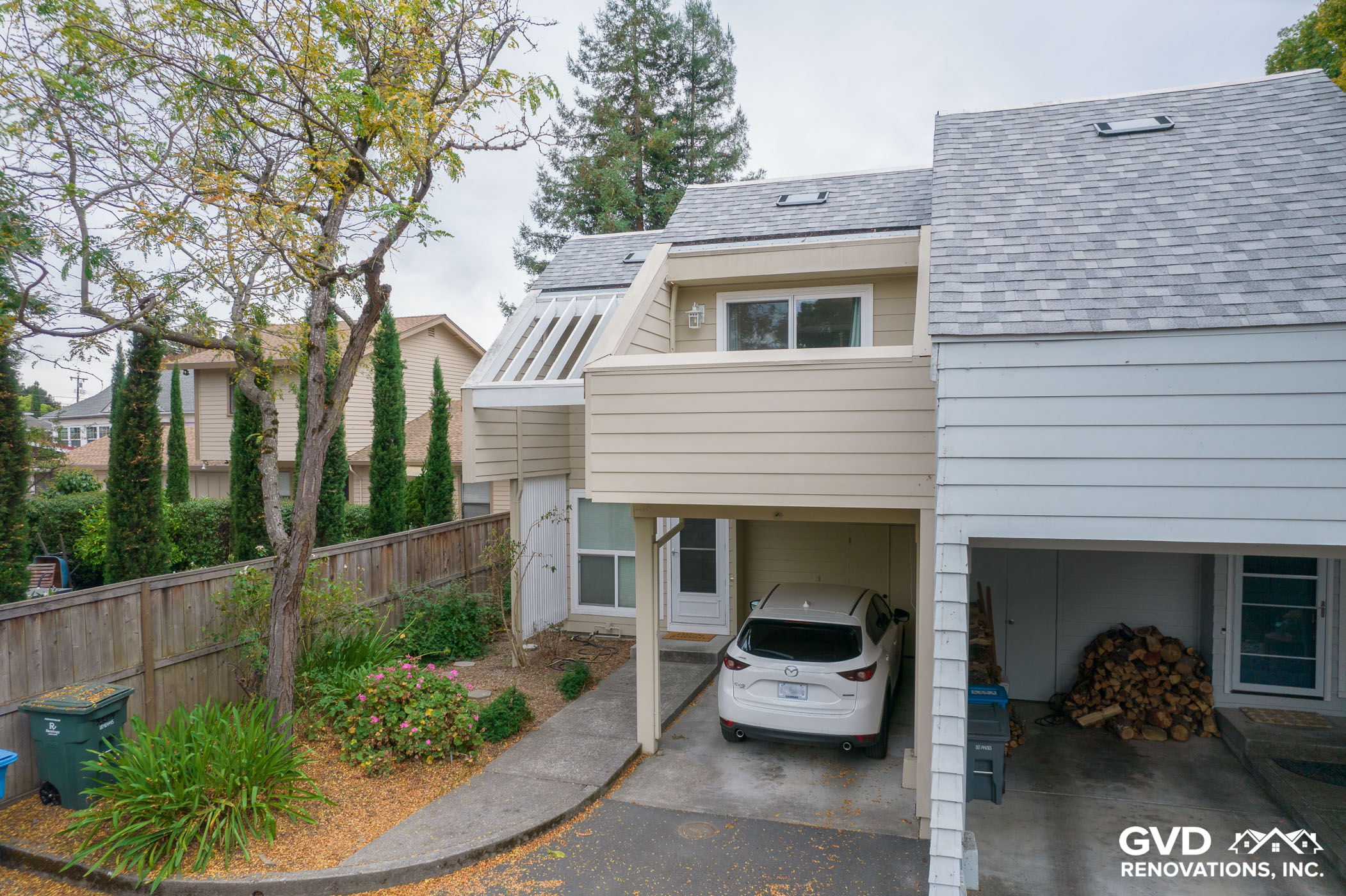 Four-Unit James Hardie Siding Transformation