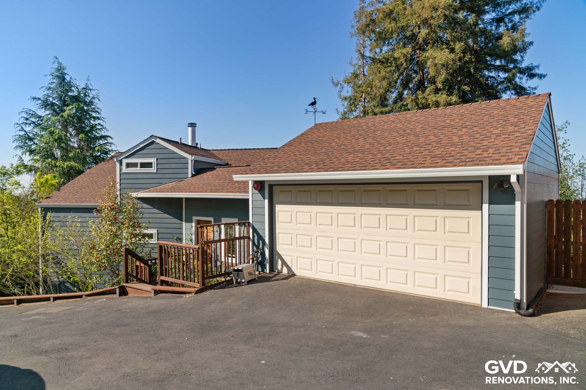 HardiePlank Lap Siding Upgrade & Window Replacement