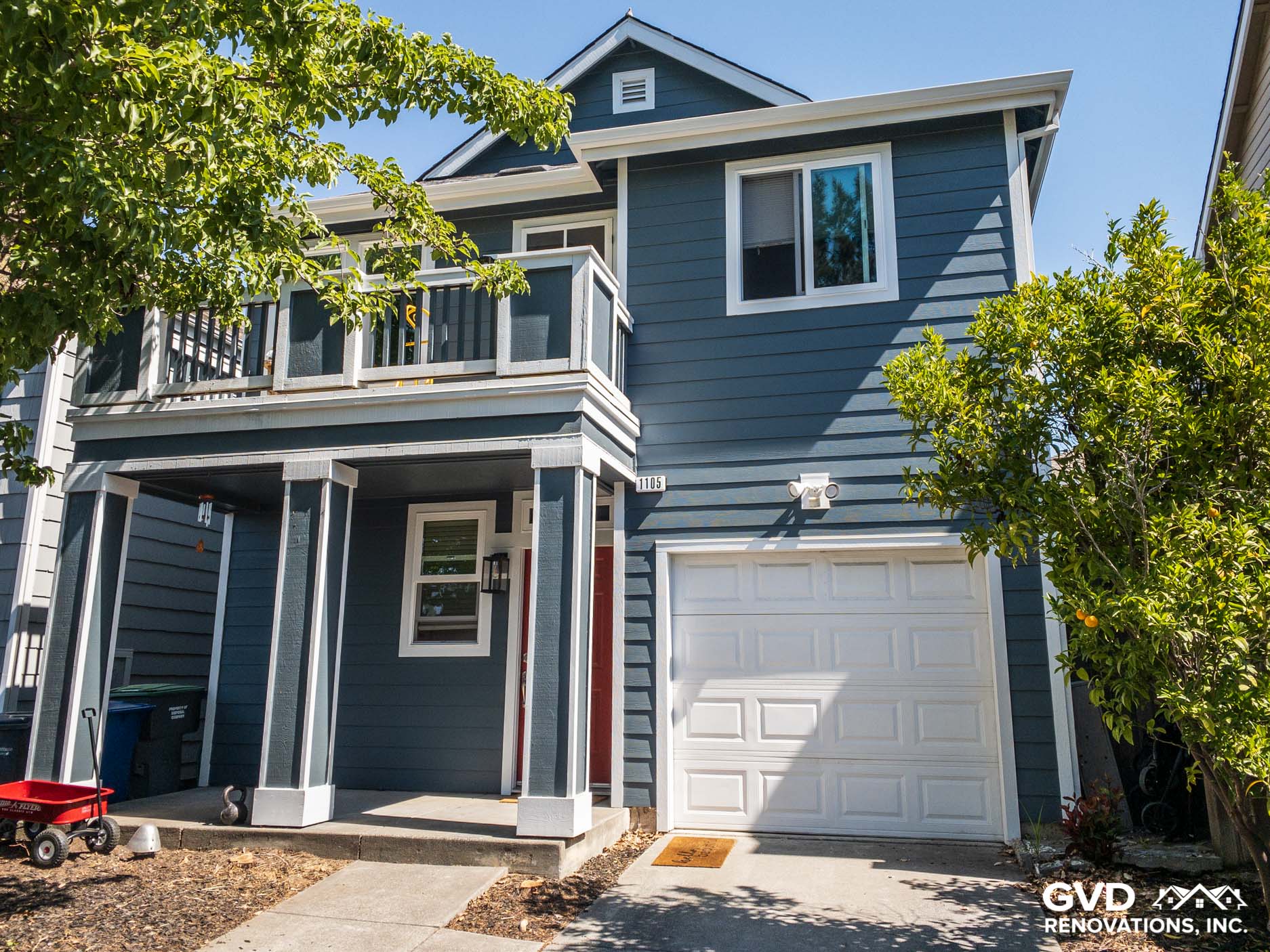 Hardie Siding, Window, and Soffit Renovation