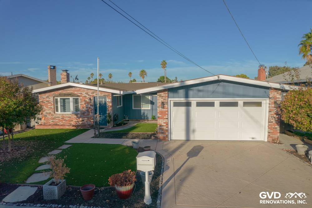 Innovative Vinyl Facade