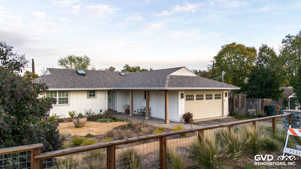 Jameson HardiePanel Vertical Facade