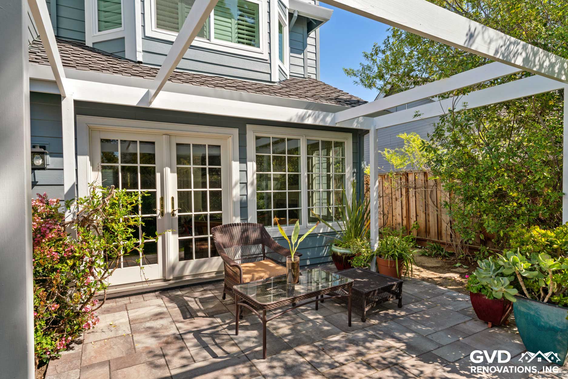 Hardie Siding Renovation & Milgard Windows Upgrade