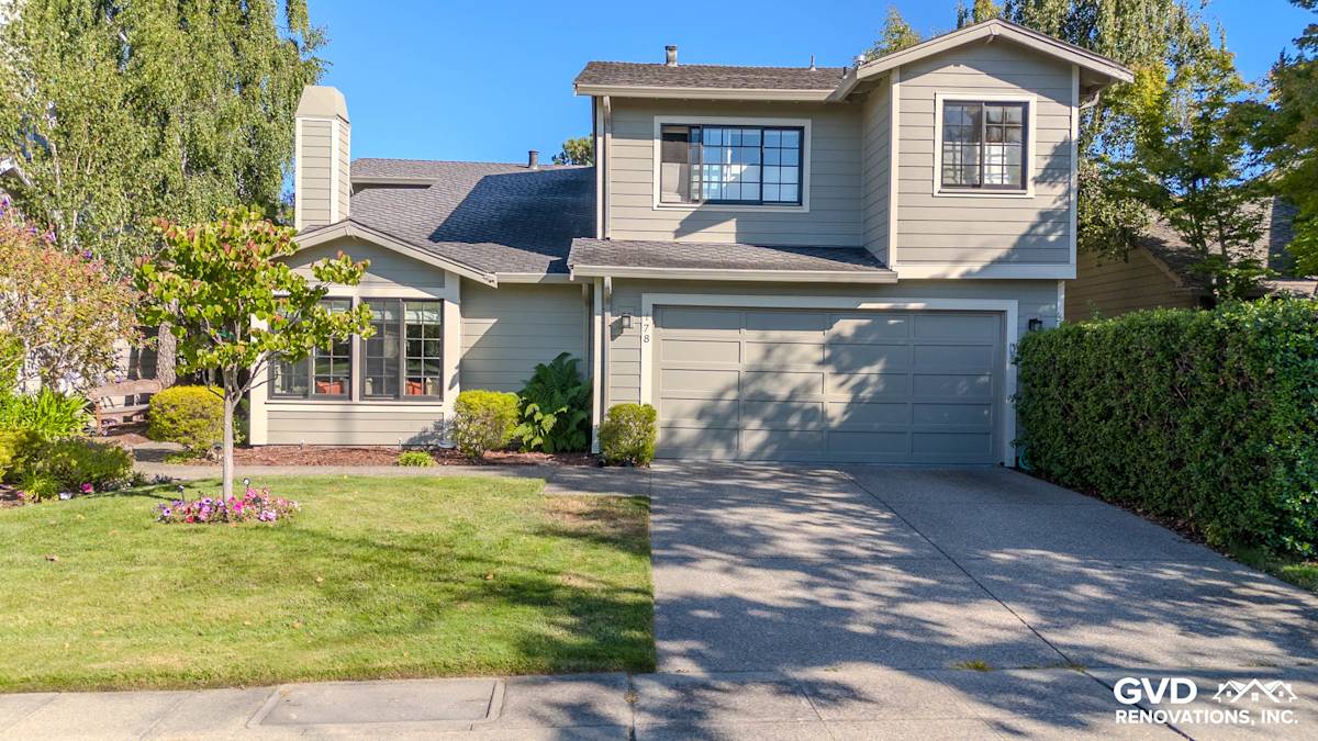 Hardie Siding Makeover with Andersen A100 Windows