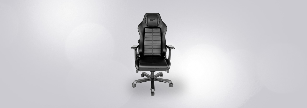 GA OnlineOnly-Gaming Chair Master Racer