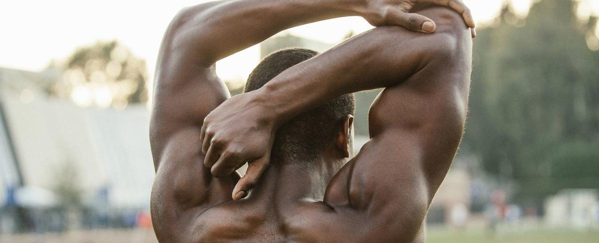 Biceps and Triceps Workout: Supersize Your Arms with a Barbell