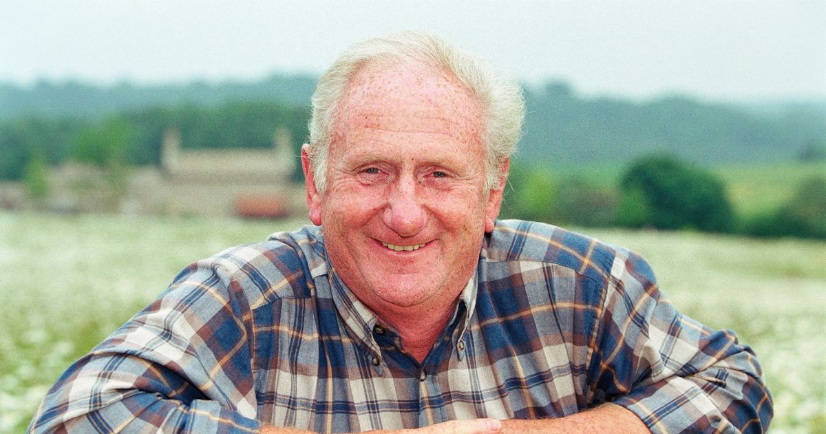 Actor Peter Martin of Royle Family and Emmerdale fame dies aged 82