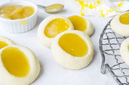 Recipe: Even the smallest children, with a little help, can make these lemon-curd thumbprint cookies for mom