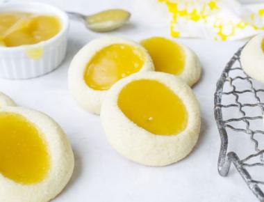 Recipe: Even the smallest children, with a little help, can make these lemon-curd thumbprint cookies for mom