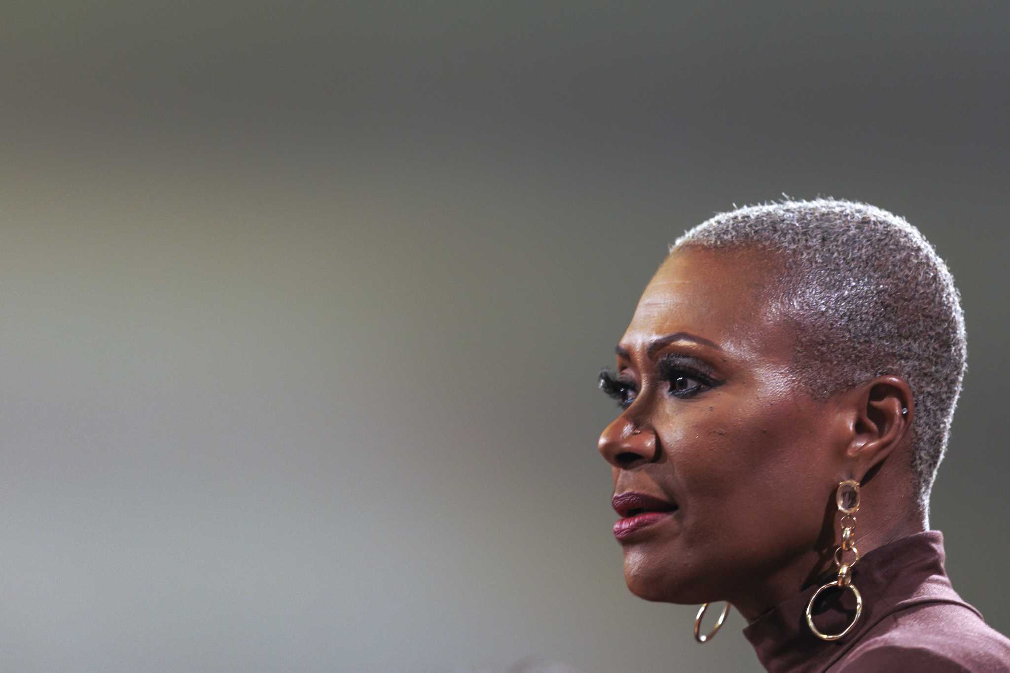 Houston Rep. Jolanda Jones disputes hostile workplace complaints