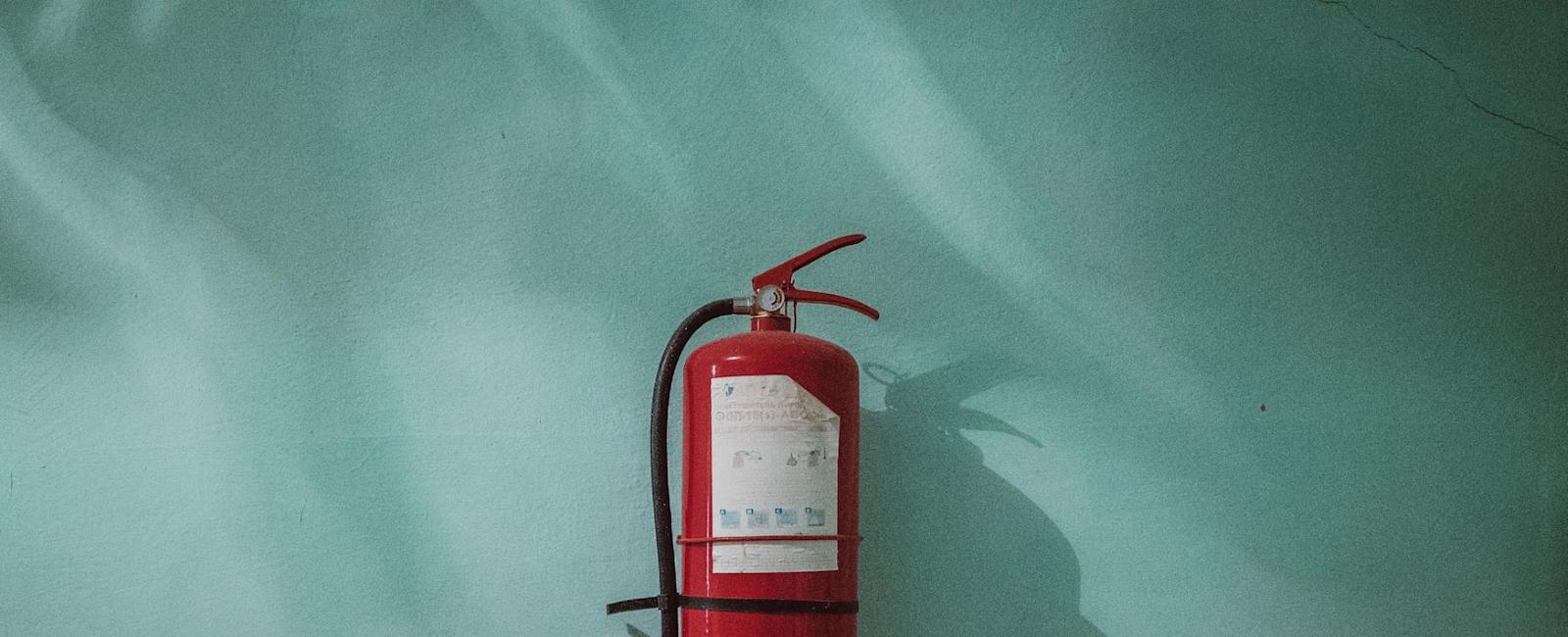 How Can A Fire Watch Guard Improve Workplace Safety? - Canyon News