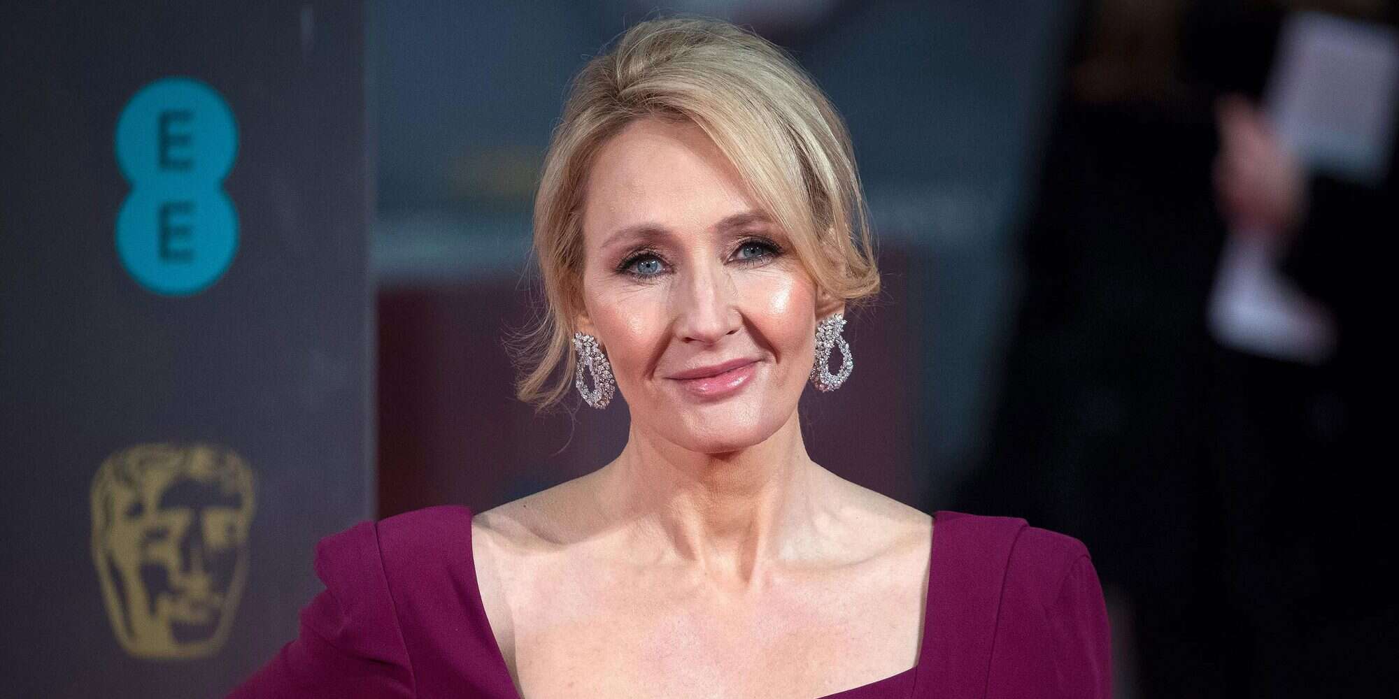 J.K. Rowling will executive produce Warner Bros. Harry Potter TV show