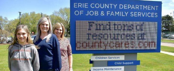 Reporter's Notebook: Family fond of workplace